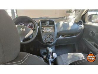 vendo-nissan-versa-2020