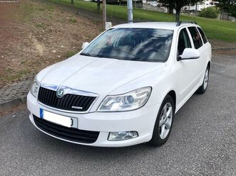 skoda octavia 1.6 tdi break agosto/12