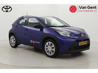 toyota aygo x 1.0 vvt-i mt play | apple carplay / android auto | adaptive cruise | airco | camera | rijstrooksensor