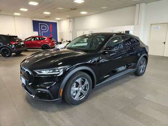 standard range 269cv fari led pelle camere 360°