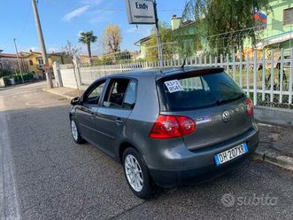 volkswagen golf 1.9 tdi dpf 5p. 5m. comfortline mo