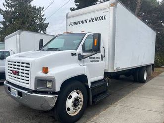 24' box truck gmc 7500 with large rail lift