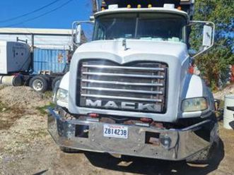 for sale: 2007 mack granite ctp713b dump truck