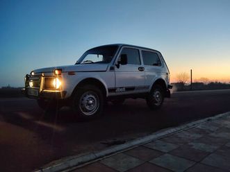 lada / ваз 2121 (4x4) an. 2002