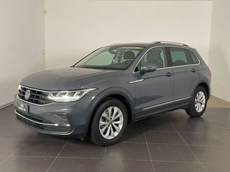 volkswagen tiguan 2.0 tdi 150 cv scr dsg life del 2023 usata a martina franca