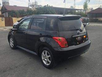 toyota ist 1,5l 2002