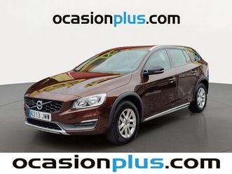volvo v60 cross country d3 kinetic (150 cv)