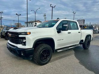 2024 chevrolet silverado 2500 hd 4x4 crew cab groupe de remorqua