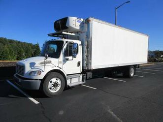 2013 freightliner box truck-