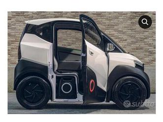 minicar elettrica silence s04 nissan 14 anni
