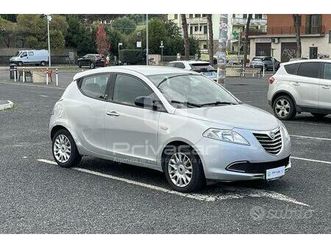 lancia ypsilon 1.2 69 cv 5 porte s&s platinum