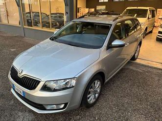octavia wagon 1.6 tdi ambition 105cv