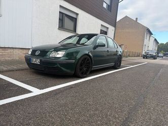 vw bora 1.6l| tüv 09/27| viele neuteile | rostfrei