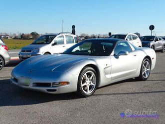 chevrolet corvette c5 5.7 v8 coupé