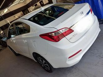 hyundai hb20s c.plus/c.style 1.6 flex 16v mec.4p 2016