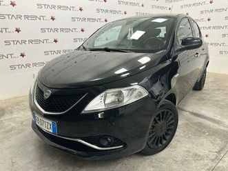 lancia ypsilon 1.3 mjt 16v 95 cv 5 porte s&s silve