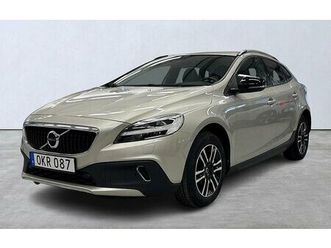 volvo v40 cross country d2 business advanced