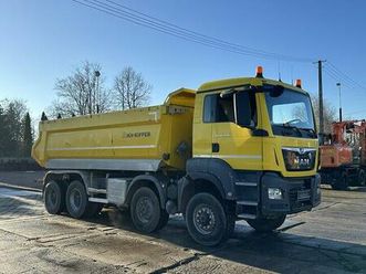 samochód ciężarowy marki man tgs 41.460 tuliszków