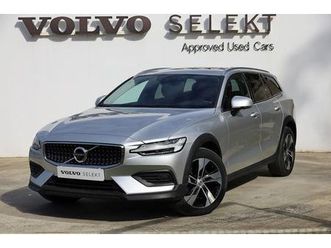 volvo v60 cross country 2.0 d4 geartronic
