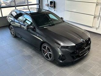 bmw i5 edrive40 touring m-sport pro 5d