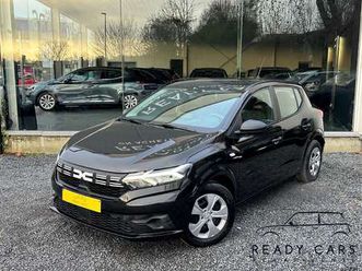 1.0*facelift*1er prop*led*airco*carplay**garantie