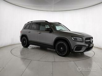 mercedes-benz glb 200 d amg line premium plus auto