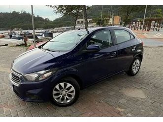 hatch lt 1.4 8v flex aut. 4p