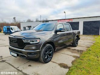 ram 1500 crew cab limited