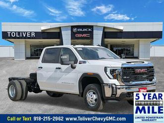 new 2026 gmc sierra 3500 base