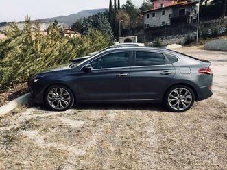 hyundai i30 fastback