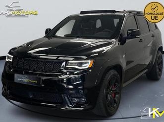 6.4 v8 468 srt / cuir