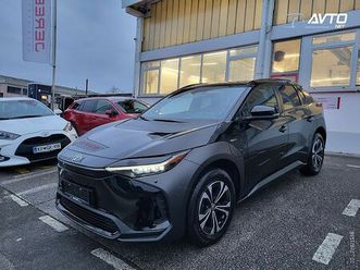 toyota bz4x ev 71.4 kwh executive