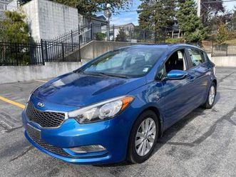 2015 kia forte5 2.0l local car no accidents service records 133,000 km
