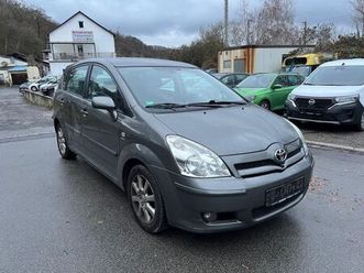 toyota corolla verso 1.8 executive.7 sitzer