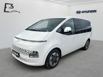 hyundai staria hybrid 1.6 turbo 6-at 2wd signature panor