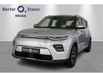 adaptive cruise, rattvarme, carplay, head-up