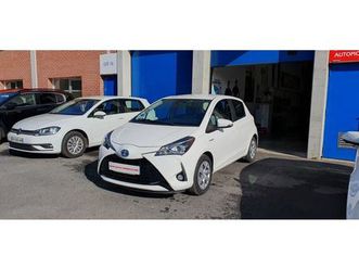 toyota yaris iii (3) 1.5 vvt-i hybrid france business affaires auto