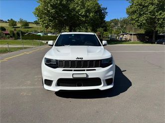 grand cherokee 6.2 v8 hemi trackhawk automatic