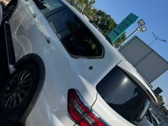 platinum אוט׳ 5.6 (400 כ״ס)