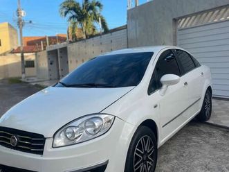 fiat linea essence dualogic 1.8 flex 16v 4p 2015