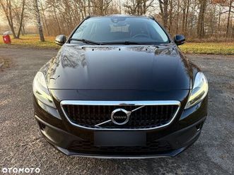 volvo v40 cross country d2 kinetic