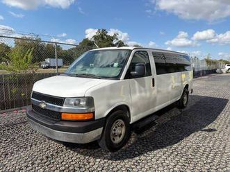 2016 chevrolet g3500 15 passenger van