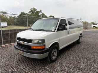 2017 chevrolet g3500 15 passenger van