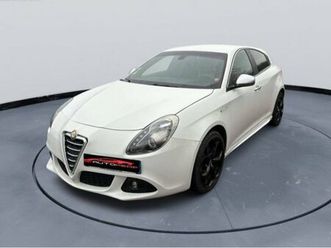 alfa romeo giulietta giuletta sélective 2.0 jtdm 170 ch boîte auto clim- siège semi cuir clim