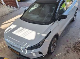 pro 460 חשמלי אוט׳ (204 כ״ס)