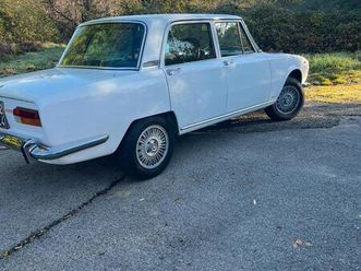 alfa romeo 2000 berlina auto storica