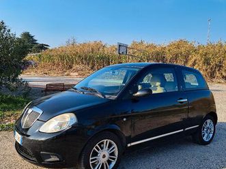 lancia ypsilon 1.2