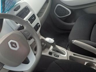 renault zoe r75 life - c/bateria própria! aberta para negociação e troca fevereiro/18