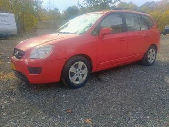 2009 one owner kia rondo 123k