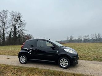 peugeot 107 • nur 16.225 km • top zustand